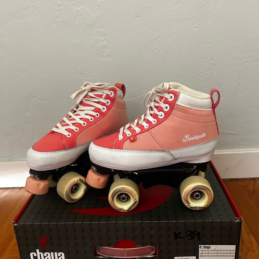 Chaya kismet Barbiepatin - like new - with original box - size 39 - size 7